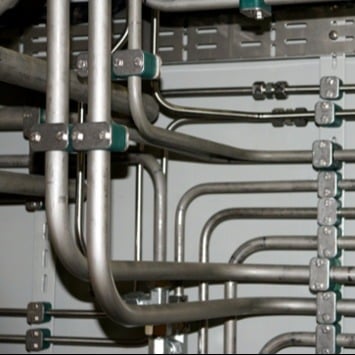 custom-metal-tube-assemblies-1-2 custom-metal-tube-assemblies-1-2