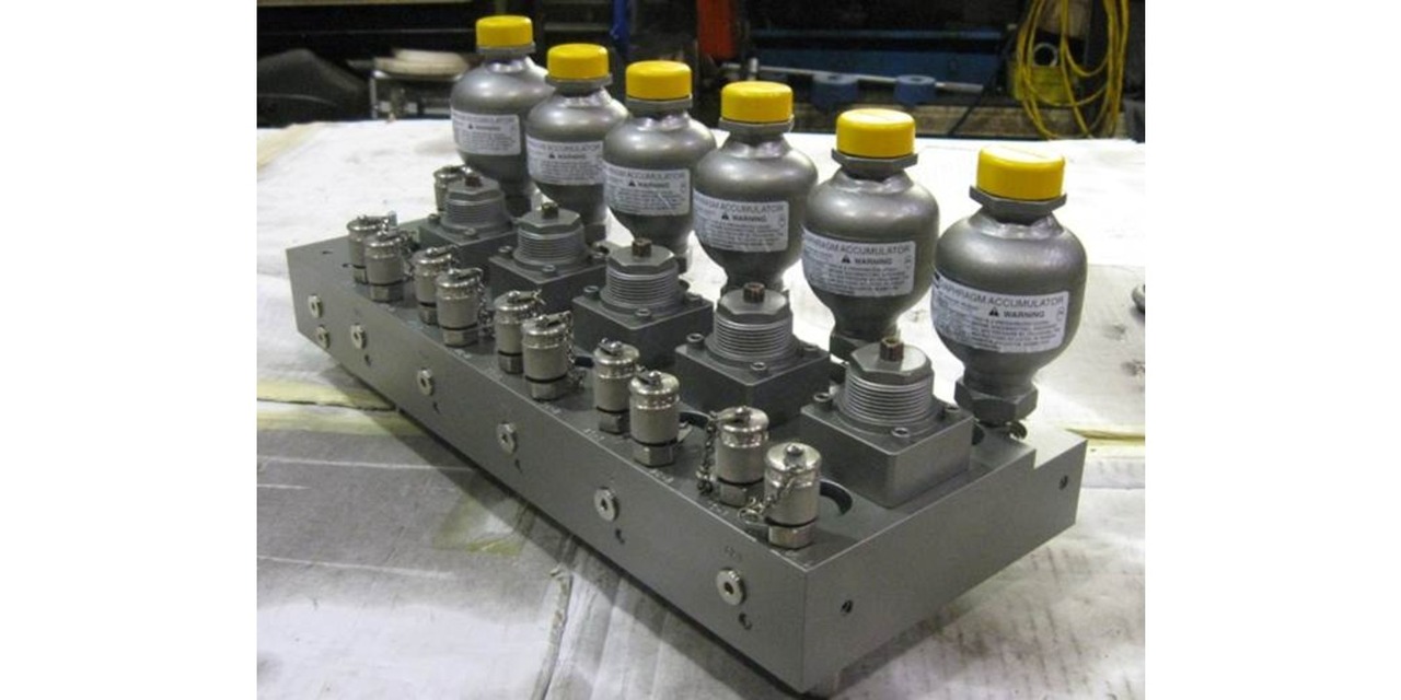 System Hydraulic Manifold 5 System Hydraulic Manifold 5