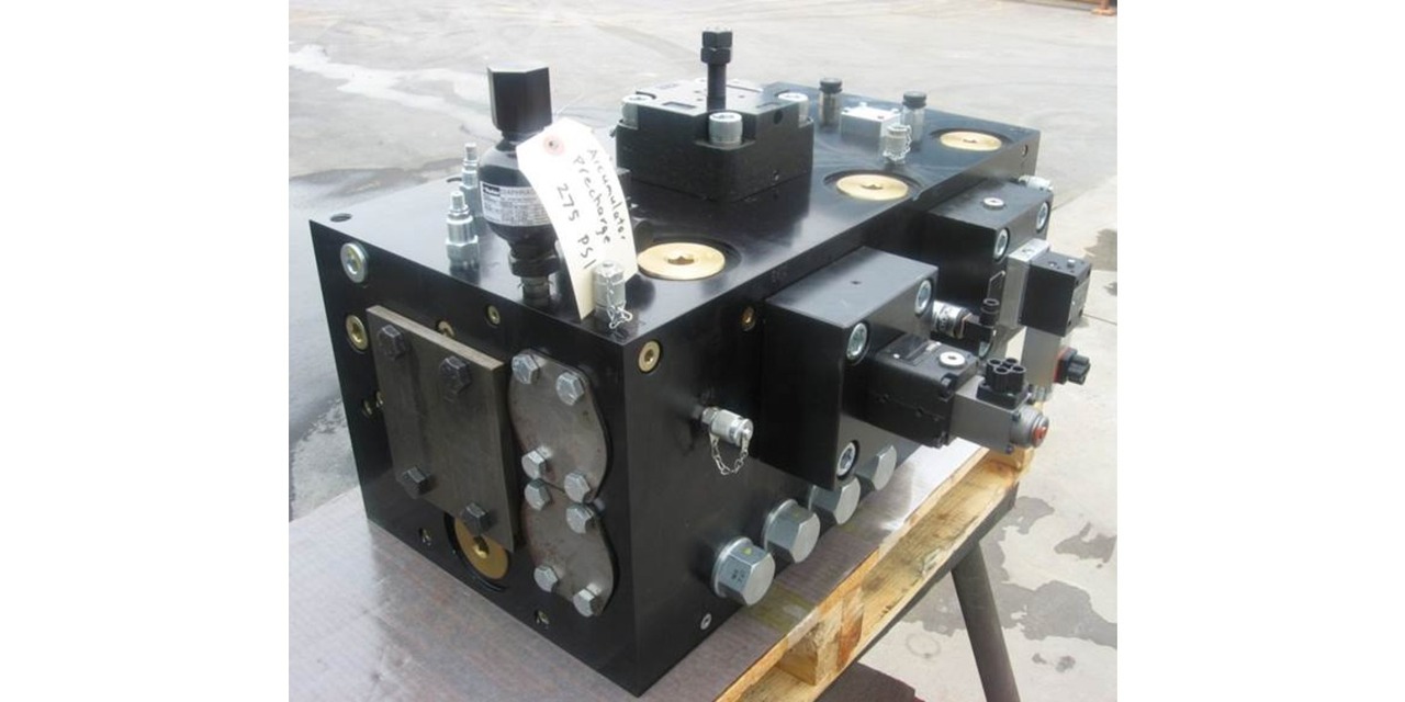 System Hydraulic Manifold 7 System Hydraulic Manifold 7